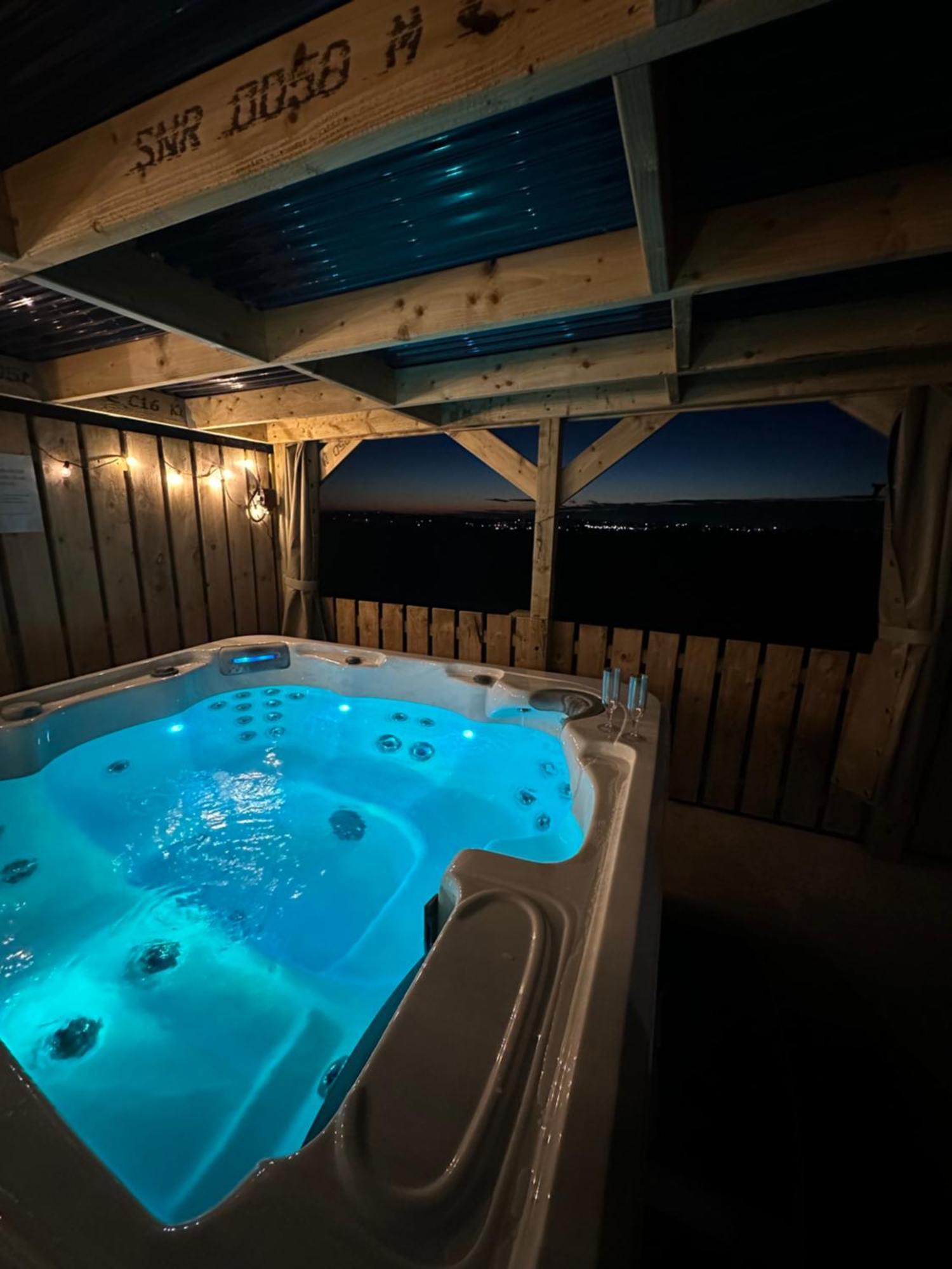 Lodge Timber Valley Pods *